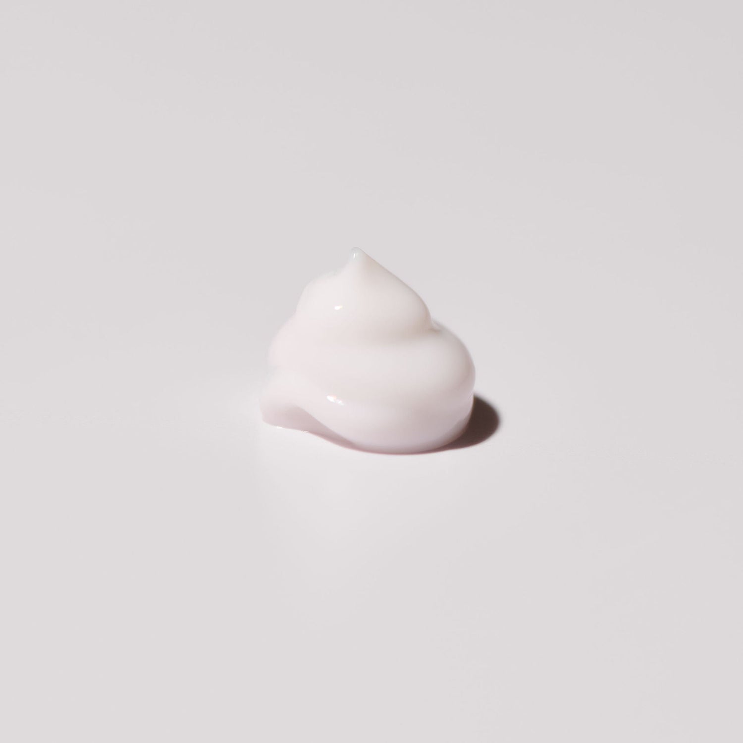 Purabeauti La Crema Cleanser up close hydrating cream acne safe anti-aging